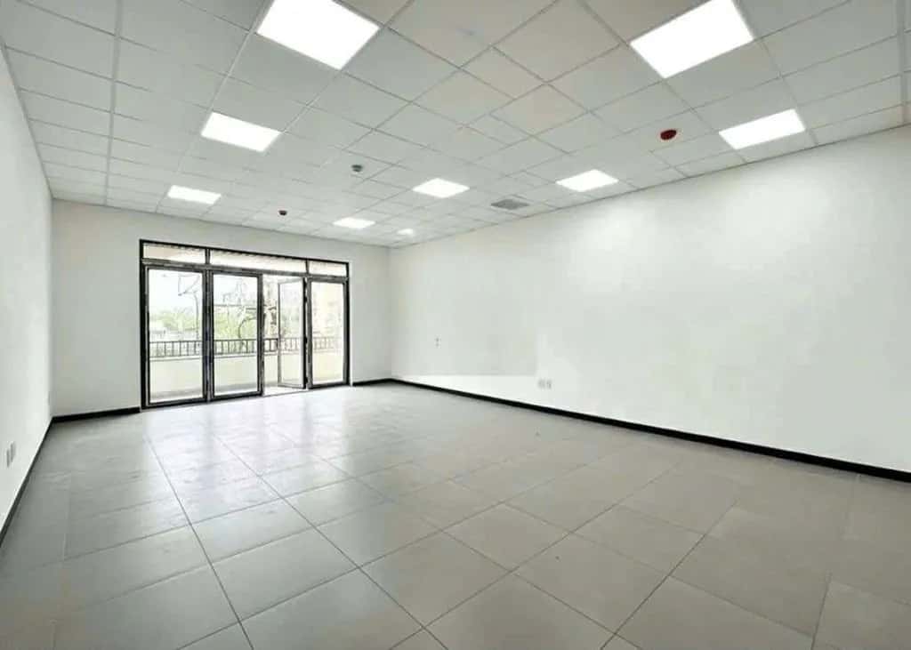 Cho thuê nhà mặt tiền Bình Phú Quận 6, TP.HCM – 4 phòng ngủ, giá 70 triệu