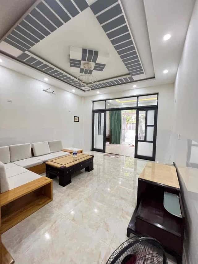 Cho thuê nhà mặt tiền Bùi Tá Hán Ngũ Hành Sơn, Đà Nẵng – 5 phòng ngủ, giá 30 triệu Cho thuê nhà mặt tiền Bùi Tá Hán Ngũ Hành Sơn, Đà Nẵng – 5 phòng ngủ, giá 30 triệu