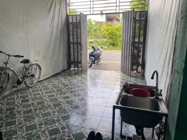Cho thuê nhà mặt tiền Đường Lê Thị Hoa Thủ Đức, TP.HCM – giá 4 triệu Cho thuê nhà mặt tiền Đường Lê Thị Hoa Thủ Đức, TP.HCM – giá 4 triệu