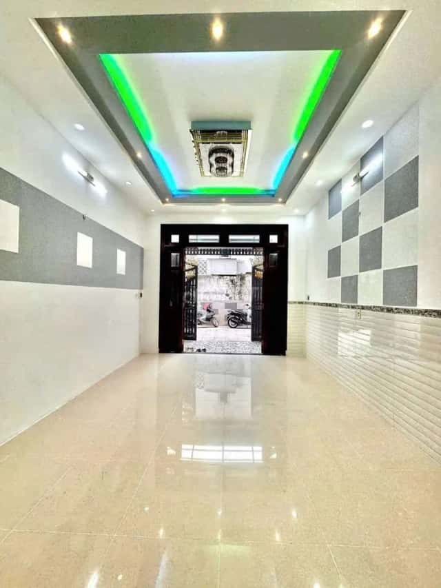 Cho thuê nhà hẻm Đường Tân Vĩnh Quận 4, TP.HCM – 3 phòng ngủ, giá 10 triệu