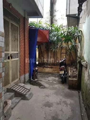 Cho thuê nhà hẻm Đường Hồng Hà Quận Hoàn Kiếm, Hà Nội – giá 4.2 triệu