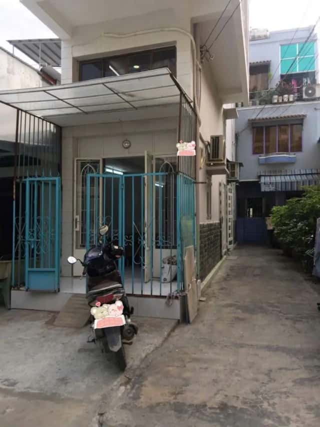 Cho thuê nhà hẻm Đường Võ Văn Kiệt Quận 1, TP.HCM – 3 phòng ngủ, giá 12 triệu Cho thuê nhà hẻm Đường Võ Văn Kiệt Quận 1, TP.HCM – 3 phòng ngủ, giá 12 triệu