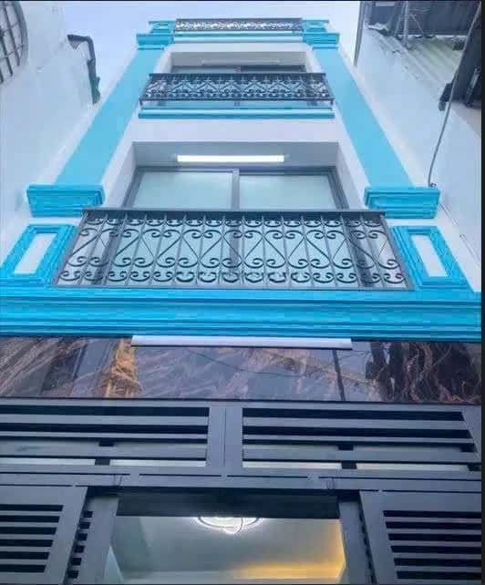 Cho thuê nhà hẻm Cao Đạt Quận 5, TP.HCM – 4 phòng ngủ, giá 17 triệu Cho thuê nhà hẻm Cao Đạt Quận 5, TP.HCM – 4 phòng ngủ, giá 17 triệu