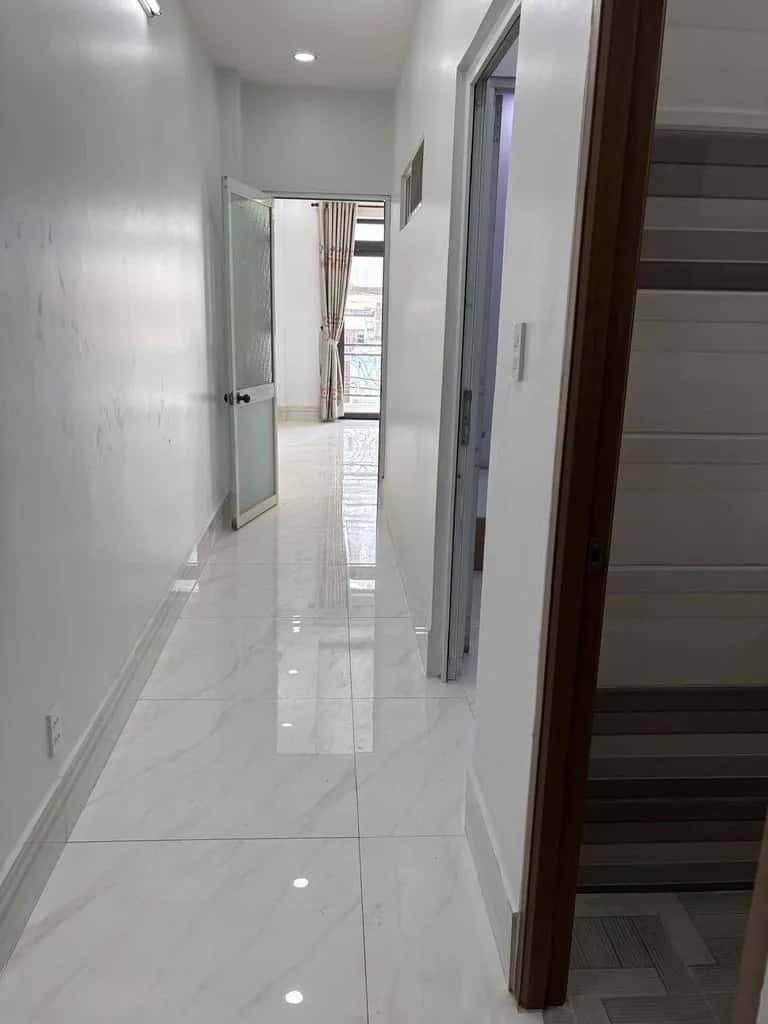 Cho thuê căn hộ dịch vụ Đường Hậu Giang Quận 6, TP.HCM – 2 phòng ngủ, giá 7.3 triệu