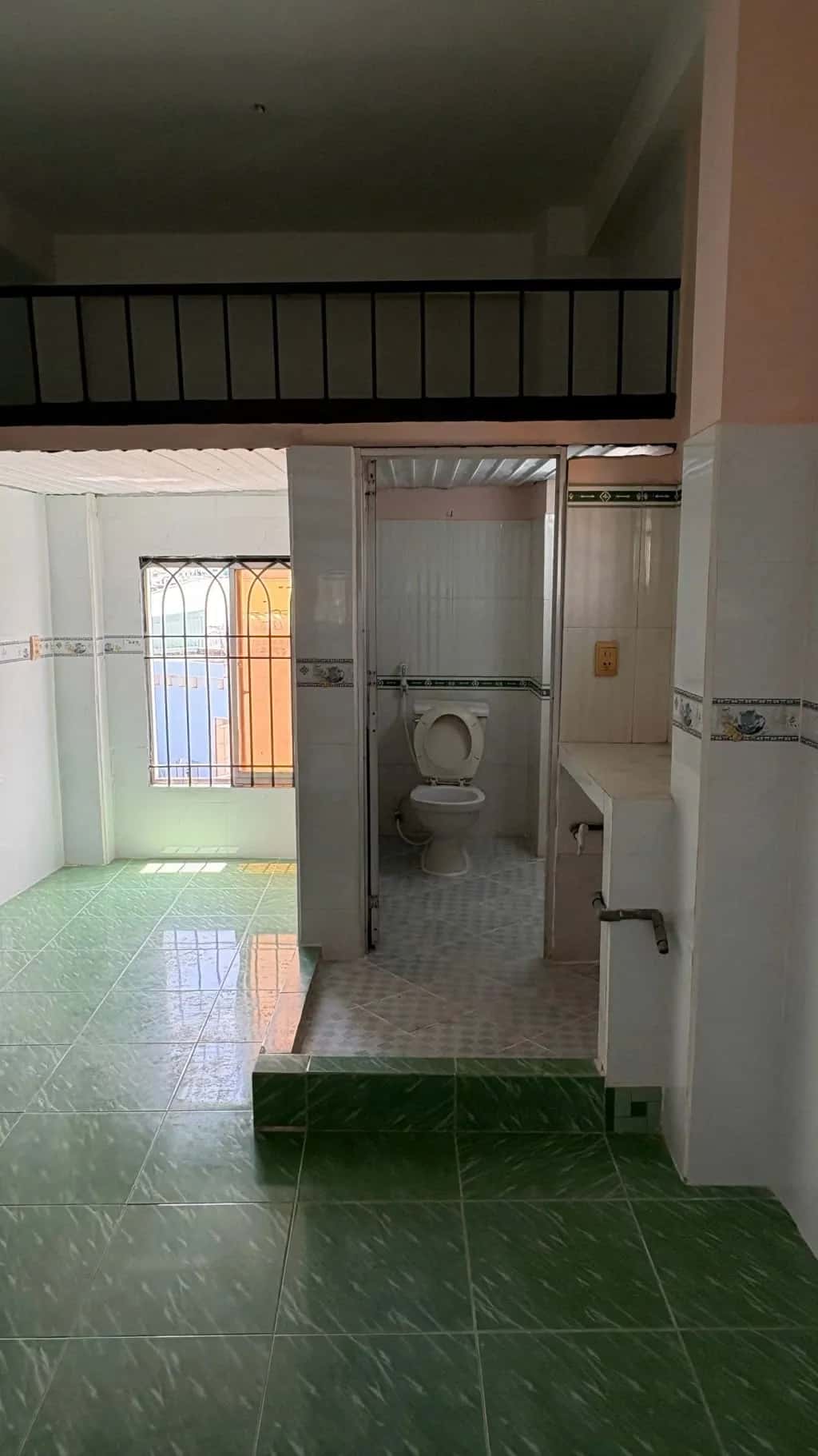 Cho thuê phòng trọ Quận 10, TP.HCM – giá 4.2 triệu