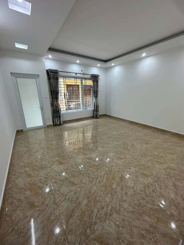 Cho thuê nhà hẻm Lê Trọng Tấn Quận Thanh Xuân, Hà Nội – 4 phòng ngủ, giá 17 triệu Cho thuê nhà hẻm Lê Trọng Tấn Quận Thanh Xuân, Hà Nội – 4 phòng ngủ, giá 17 triệu