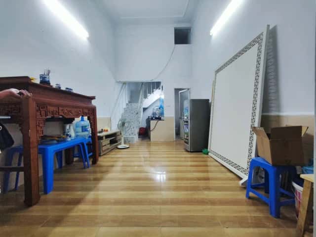 Cho thuê nhà hẻm Quận Ba Đình, Hà Nội – 1 phòng ngủ, giá 6.5 triệu