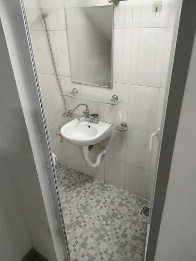 Cho thuê nhà mặt tiền Hoàn Kiếm, Hà Nội – giá 34 triệu