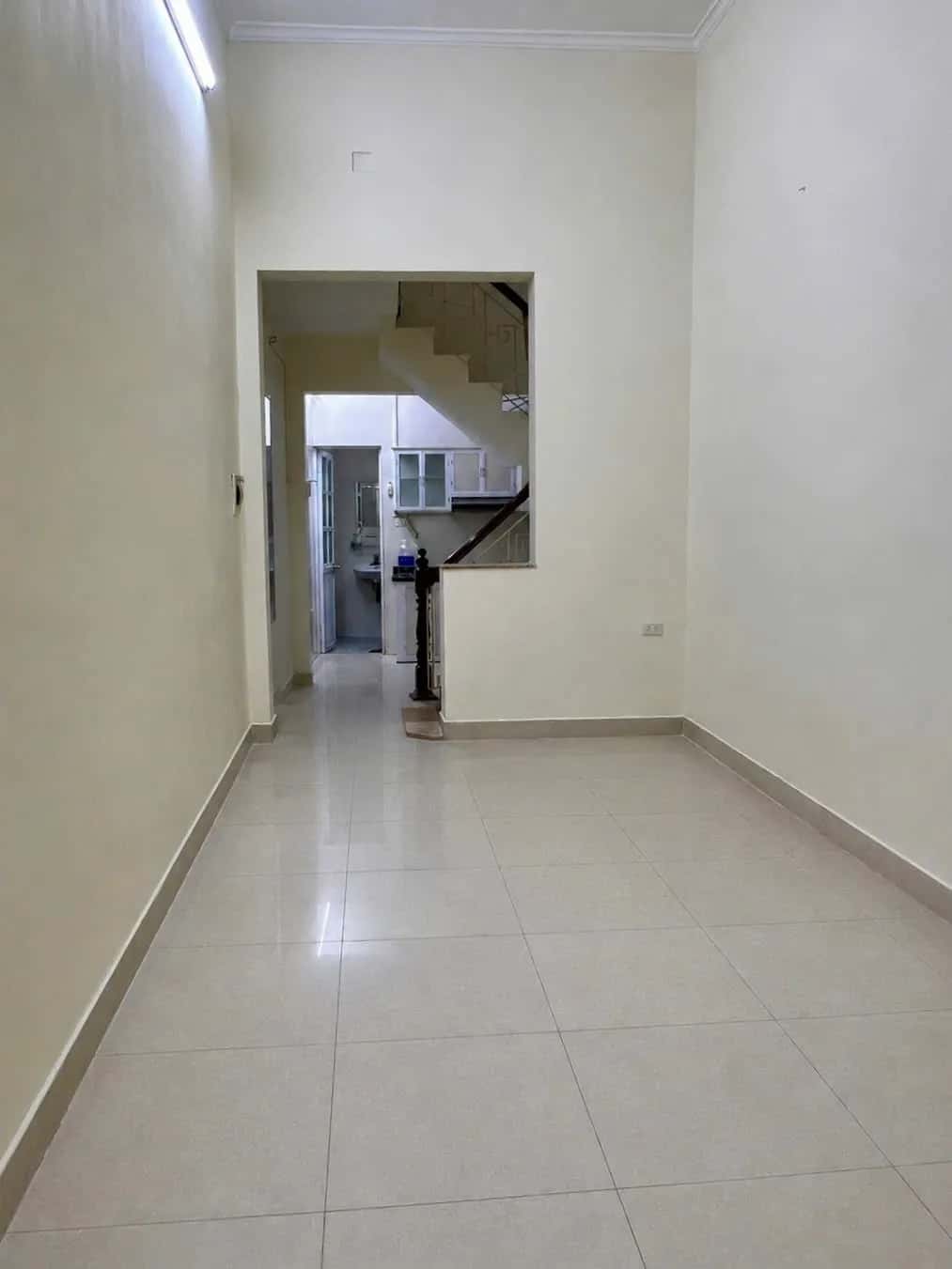 Cho thuê nhà hẻm Trần Cao Vân Hai Bà Trưng, Hà Nội – 2 phòng ngủ, giá 9 triệu