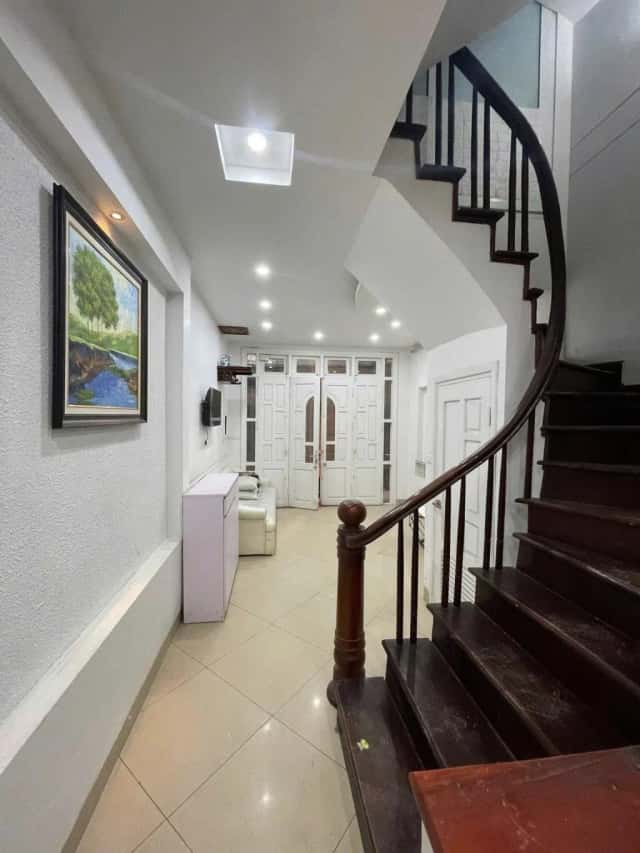 Cho thuê nhà hẻm Phố Thái Hà Đống Đa, Hà Nội – 4 phòng ngủ, giá 16 triệu