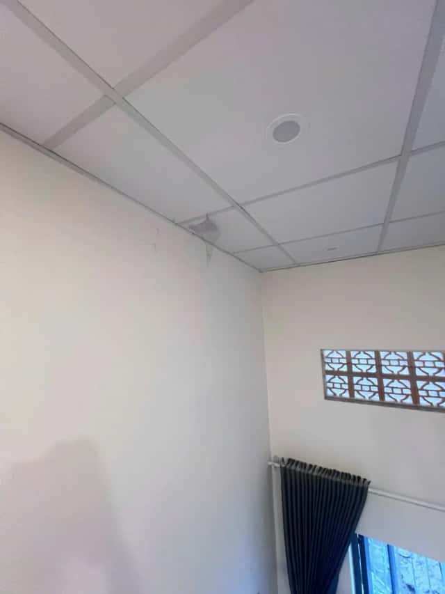 Cho thuê căn hộ chung cư Phố Tứ Liên Hồng Hà, Hà Nội – 1 phòng ngủ, giá 3.5 triệu Cho thuê căn hộ chung cư Phố Tứ Liên Hồng Hà, Hà Nội – 1 phòng ngủ, giá 3.5 triệu