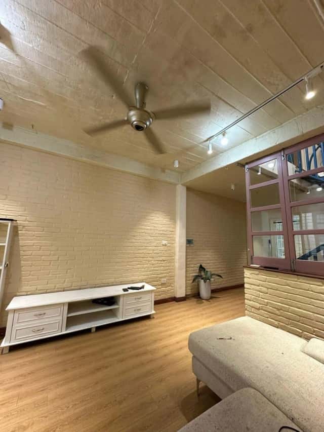 Cho thuê BĐS khác Phố Lương Yên Hai Bà Trưng, Hà Nội – 4 phòng ngủ, giá 15 triệu