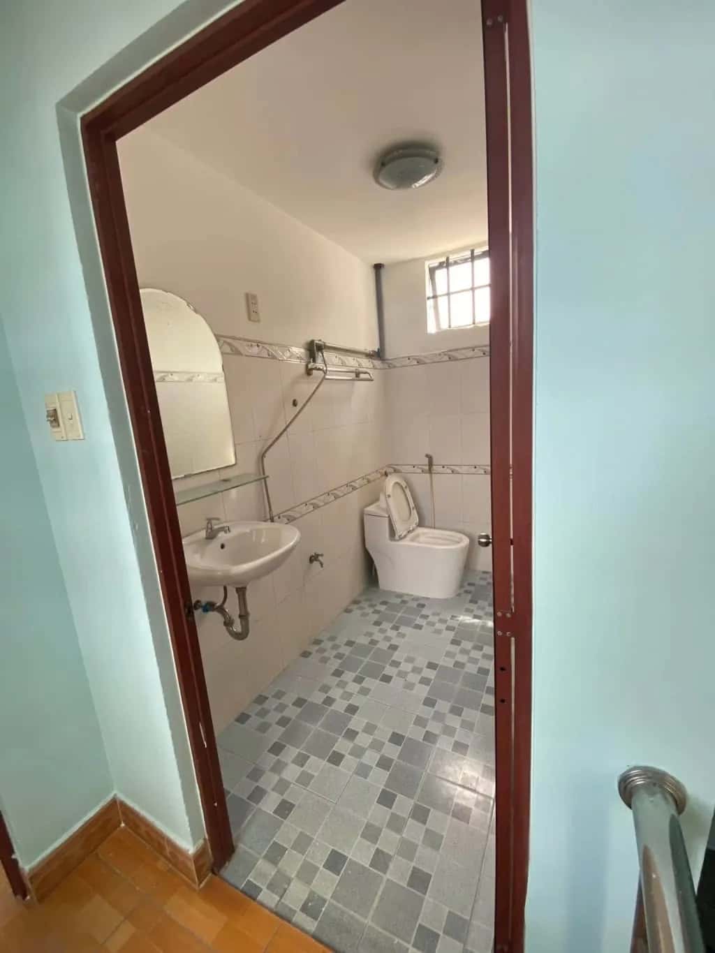 Cho thuê nhà hẻm Dĩ An, Dong Thap – 3 phòng ngủ, giá 8 triệu