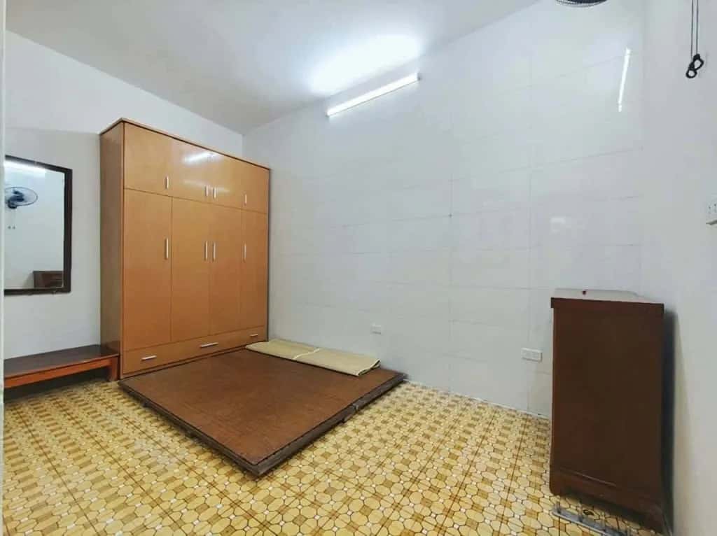 Cho thuê nhà hẻm Phố Hàng Bông Hoàn Kiếm, Hà Nội – 1 phòng ngủ, giá 9 triệu