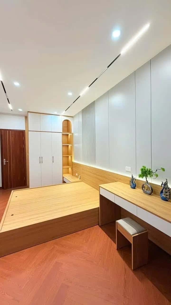 Cho thuê văn phòng Đường Hoàng Hoa Thám Ba Đình, Hà Nội – 3 phòng ngủ, giá 22 triệu