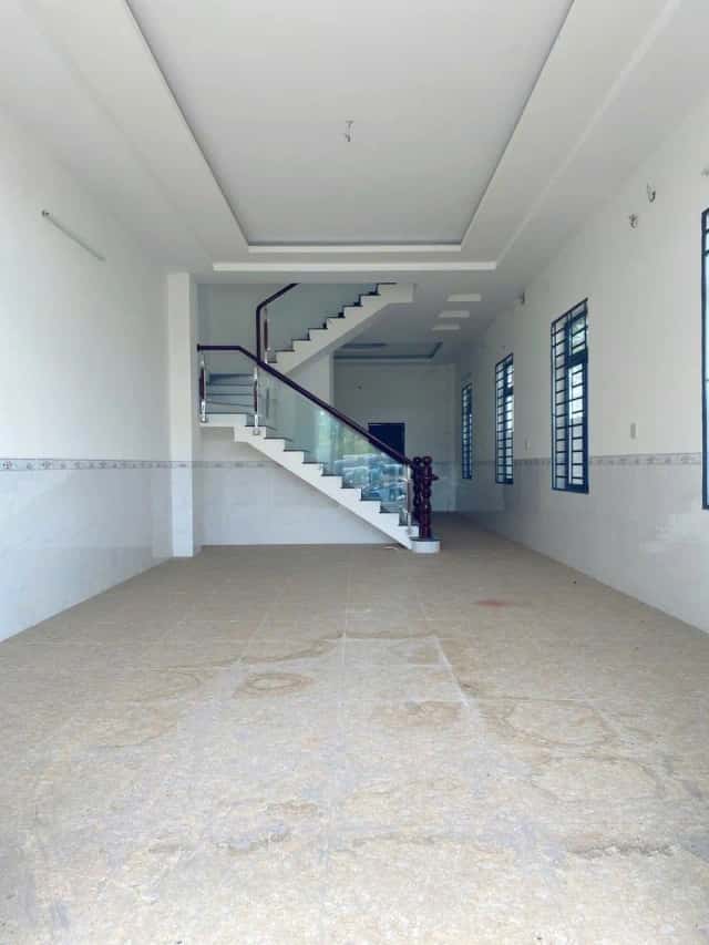 Cho thuê BĐS khác Khu Vực 3 Cái Răng, Cần Thơ – 6 phòng ngủ, giá 7.5 triệu Cho thuê BĐS khác Khu Vực 3 Cái Răng, Cần Thơ – 6 phòng ngủ, giá 7.5 triệu