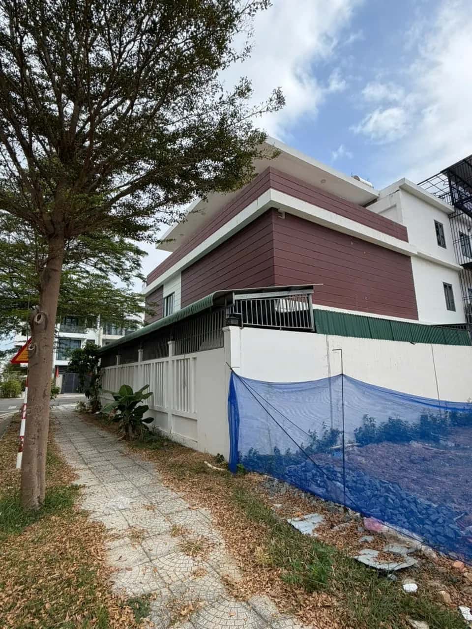 Cho thuê nhà mặt tiền Đường Phong Châu Nha Trang, Khánh Hòa – giá 30 triệu