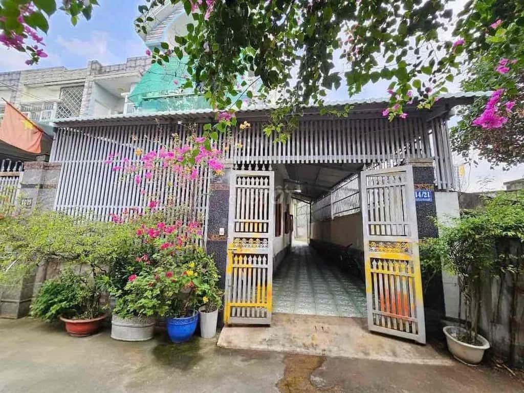 Cho thuê nhà hẻm đường Ống Nước Dĩ An, Ho Chi Minh – 5 phòng ngủ, giá 12 triệu