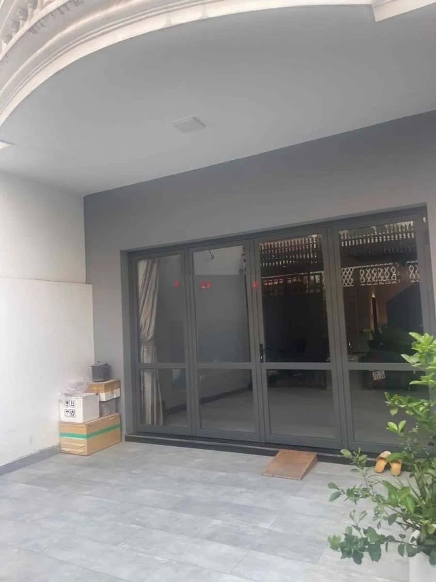 Cho thuê nhà hẻm Nguyễn Văn Vĩnh Tân Bình, TP.HCM – 4 phòng ngủ, giá 35 triệu