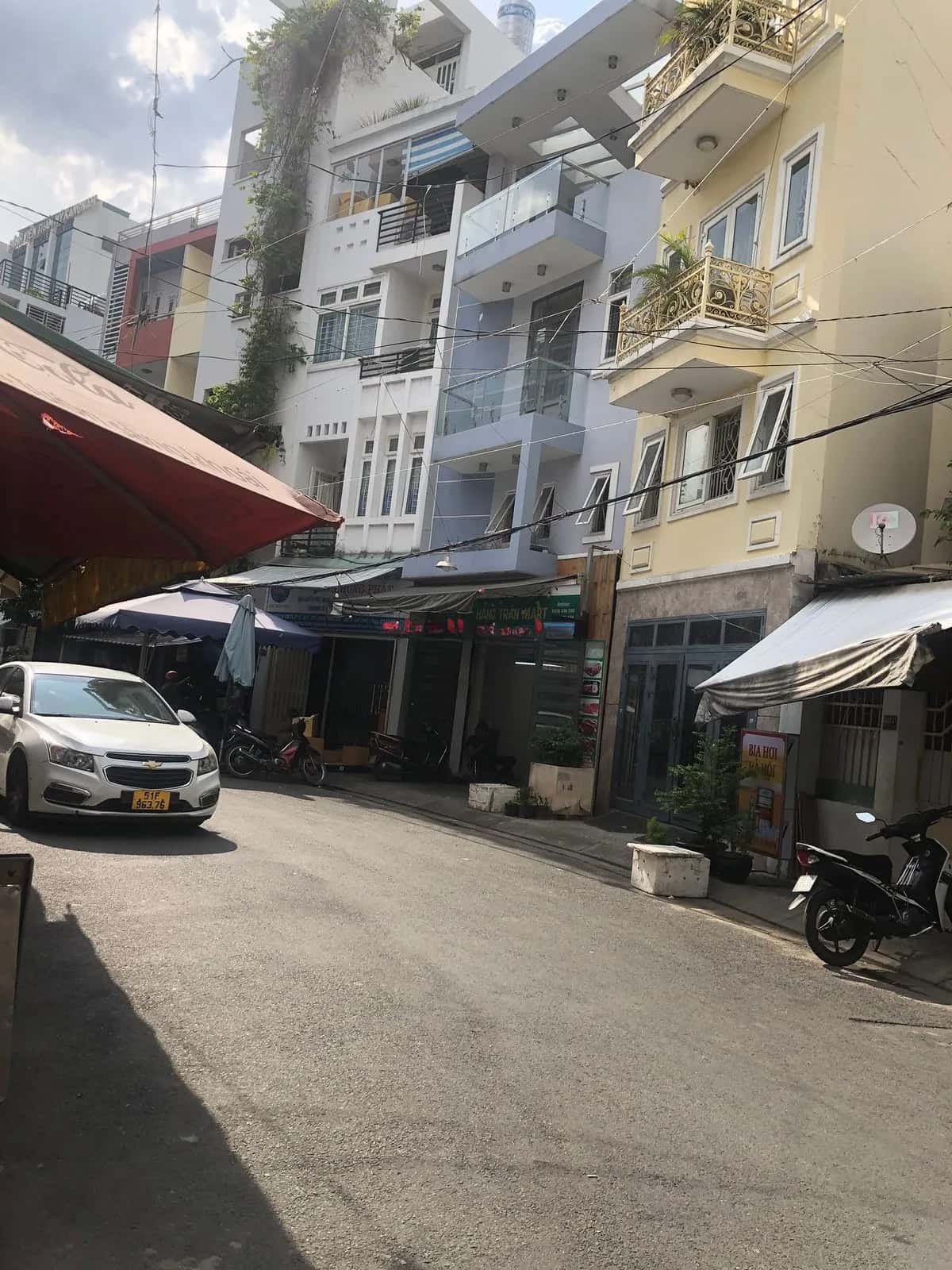 Cho thuê nhà hẻm Cách Mạng Tháng Tám Quận 3, TP.HCM – 4 phòng ngủ, giá 36 triệu