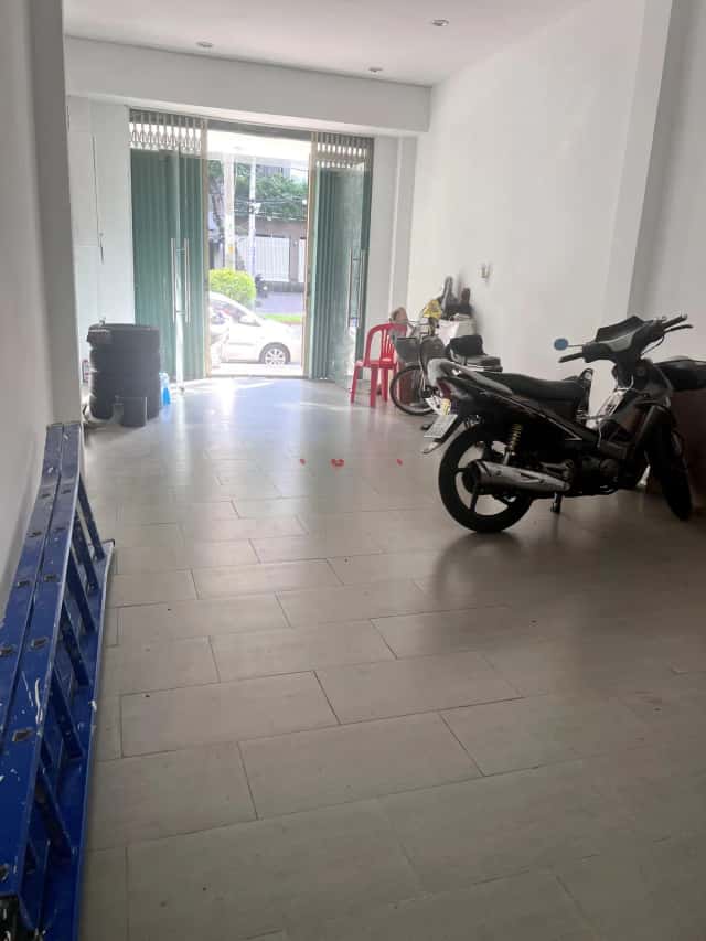 Cho thuê nhà mặt tiền Bàu Cát Tân Bình, TP.HCM – giá 55 triệu