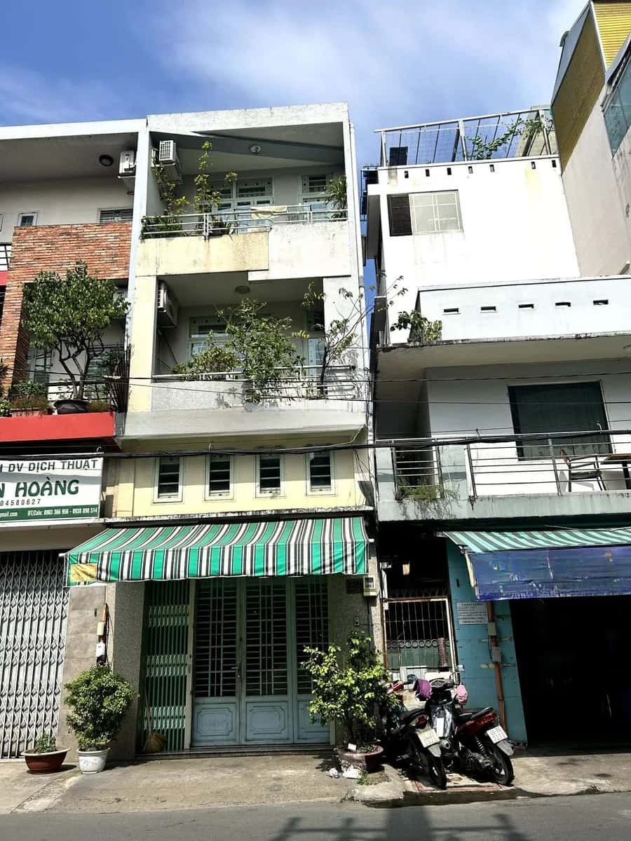 Cho thuê nhà mặt tiền Đặng Văn Ngữ Phú Nhuận, TP.HCM – 3 phòng ngủ, giá 25 triệu