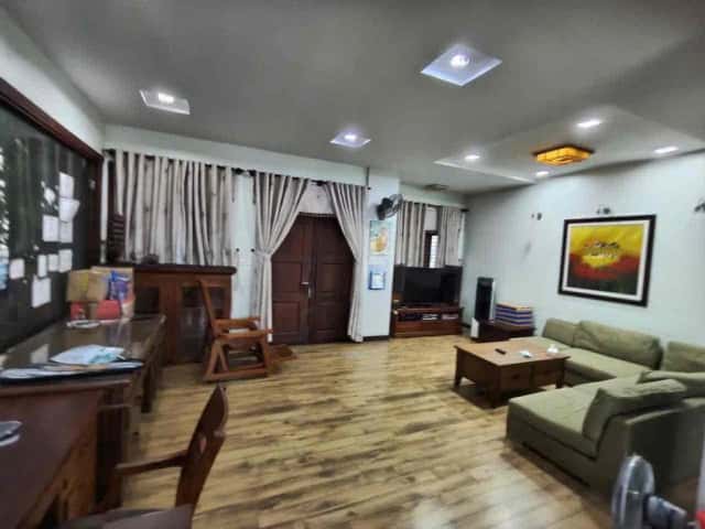 Cho thuê nhà hẻm Đường Hoàng Diệu 2 Thủ Đức, TP.HCM – 3 phòng ngủ, giá 31 triệu Cho thuê nhà hẻm Đường Hoàng Diệu 2 Thủ Đức, TP.HCM – 3 phòng ngủ, giá 31 triệu