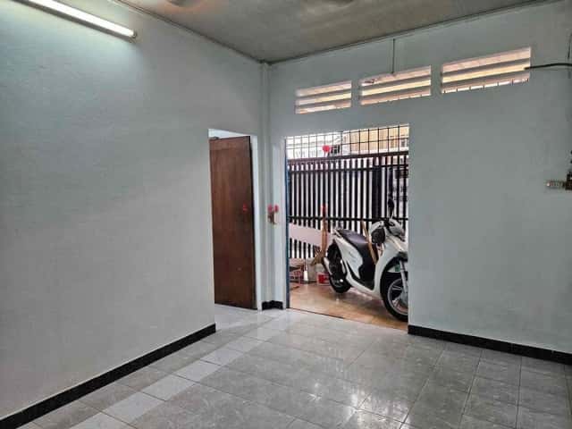 Cho thuê nhà hẻm Tô Hiến Thành Quận 10, TP.HCM – 2 phòng ngủ, giá 15 triệu Cho thuê nhà hẻm Tô Hiến Thành Quận 10, TP.HCM – 2 phòng ngủ, giá 15 triệu
