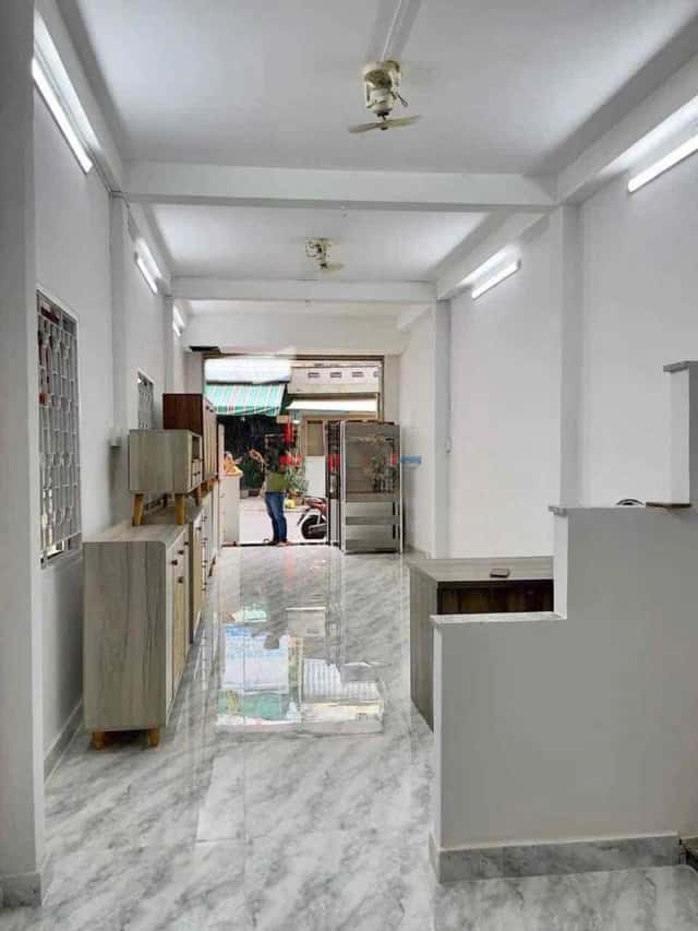 Cho thuê nhà mặt tiền Bà Hạt Quận 10, TP.HCM – 2 phòng ngủ, giá 23 triệu Cho thuê nhà mặt tiền Bà Hạt Quận 10, TP.HCM – 2 phòng ngủ, giá 23 triệu