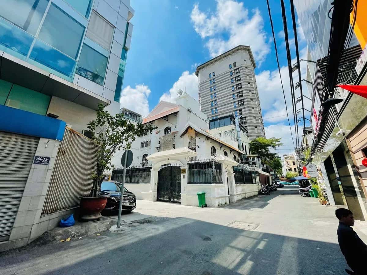 Cho thuê nhà hẻm Nam Kỳ Khởi Nghĩa Quận 3, TP.HCM – giá 130 triệu