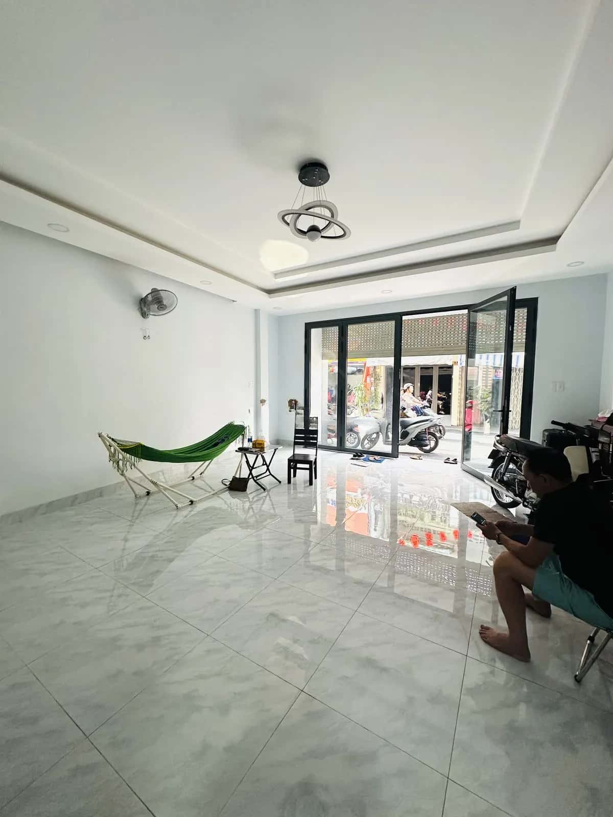 Cho thuê nhà mặt tiền Đường Số 4 Quận 3, TP.HCM – giá 38 triệu