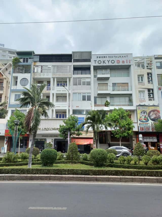 Cho thuê nhà mặt tiền Phan Xích Long Phú Nhuận, TP.HCM – giá 90 triệu
