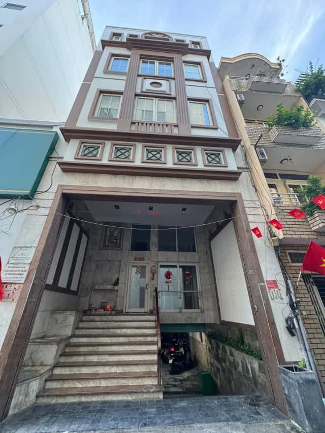 Cho thuê nhà mặt tiền Nguyễn Bỉnh Khiêm Quận 1, TP.HCM – giá 38 triệu