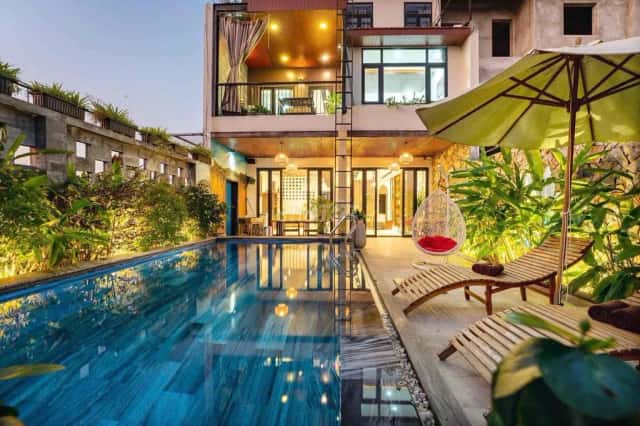 Cho thuê nhà hẻm Khúc Thừa Dụ Hội An, Quảng Nam – 7 phòng ngủ, giá 48 triệu Cho thuê nhà hẻm Khúc Thừa Dụ Hội An, Quảng Nam – 7 phòng ngủ, giá 48 triệu
