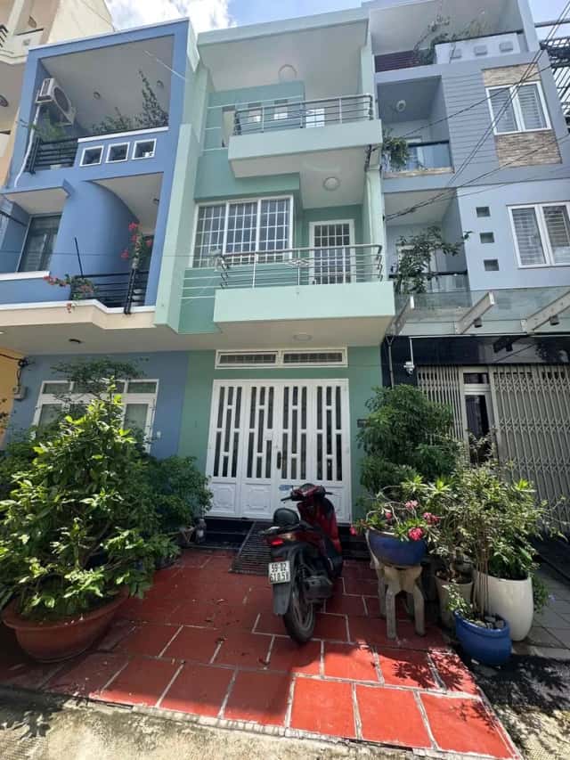 Cho thuê nhà hẻm Trường Chinh Quận Tân Bình, Ho Chi Minh – 3 phòng ngủ, giá 17 triệu