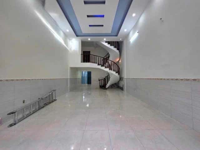 Cho thuê BĐS khác Quốc lộ 1K Biên Hòa, TP.HCM – 3 phòng ngủ, giá 10 triệu