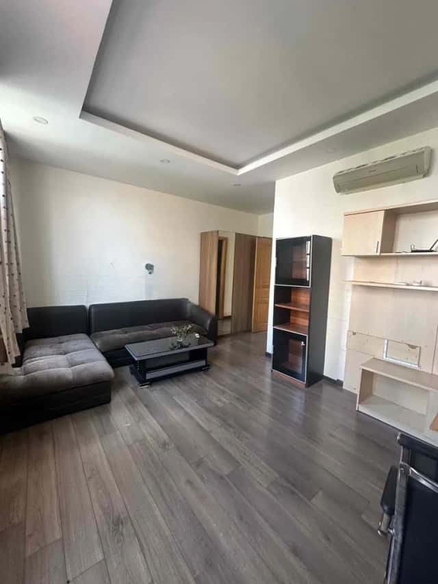 Cho thuê căn hộ dịch vụ Đường Đỗ Xuân Hợp Quận 9 cũ, TP.HCM – 1 phòng ngủ, giá 5.5 triệu Cho thuê căn hộ dịch vụ Đường Đỗ Xuân Hợp Quận 9 cũ, TP.HCM – 1 phòng ngủ, giá 5.5 triệu