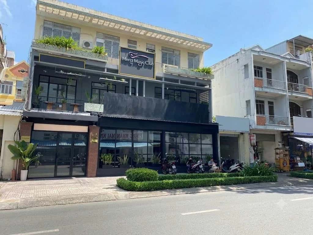 Cho thuê nhà mặt tiền Bà Huyện Thanh Quan Quận 3, TP.HCM – giá 100 triệu