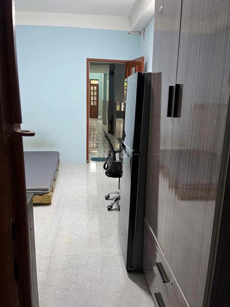 Cho thuê phòng trọ Nam Kỳ Khởi Nghĩa Quận 3, TP.HCM – 1 phòng ngủ, giá 4 triệu