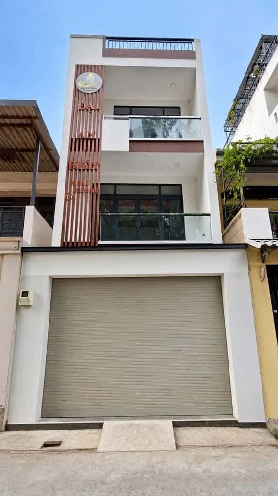 Cho thuê nhà mặt tiền Đường Hoa Cau Quận Phú Nhuận, TP.HCM – 4 phòng ngủ, giá 22 triệu