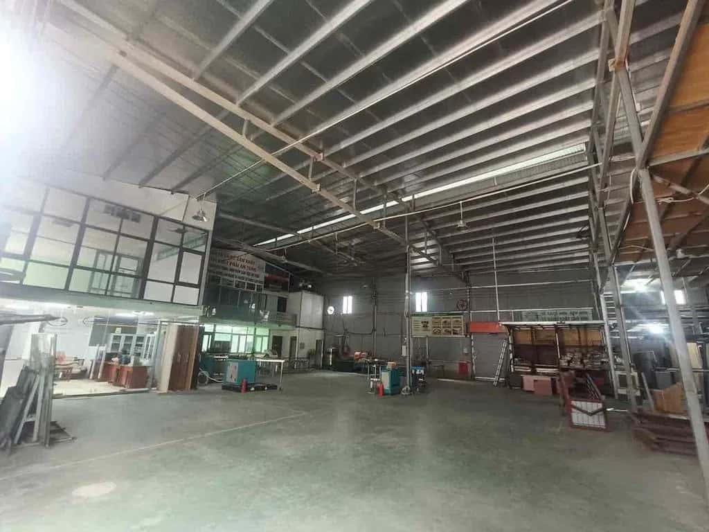 Cho thuê kho, nhà xưởng Xuân Phương, Hà Nội – giá 123.5 triệu