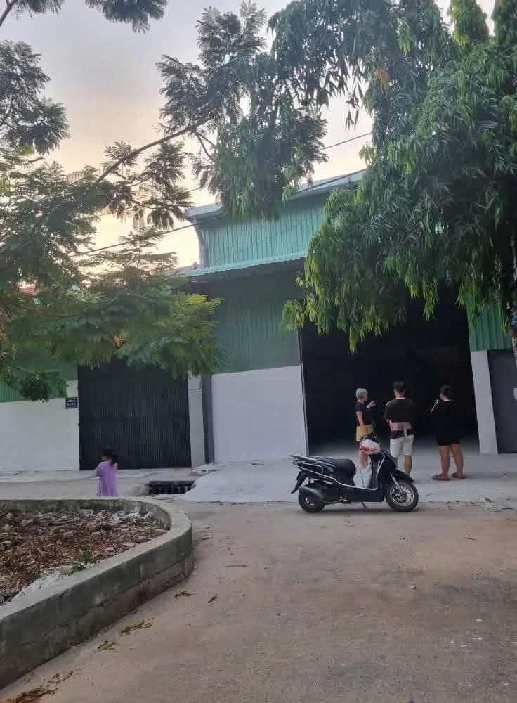 Cho thuê kho, nhà xưởng Đường Tân Thới Nhất 8 Quận 12, TP.HCM – giá 20 triệu