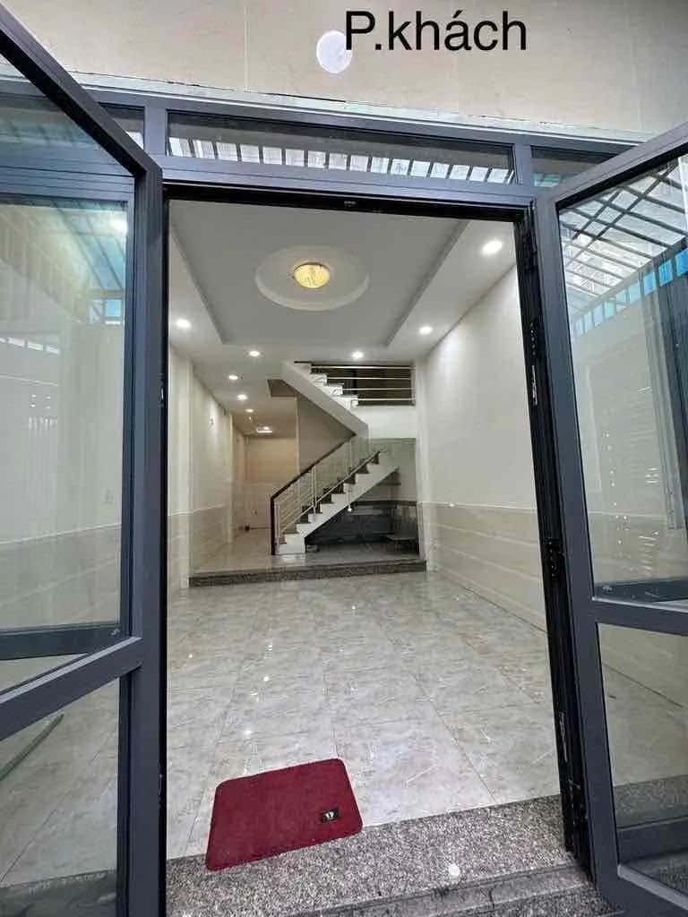 Cho thuê nhà hẻm Tân Sơn Nhì Quận Tân Phú, TP.HCM – 5 phòng ngủ, giá 17.5 triệu