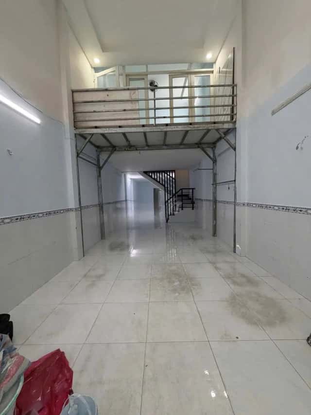 Cho thuê nhà mặt tiền Nguyễn Sỹ Sách Tân Bình, TP.HCM – 2 phòng ngủ, giá 15 triệu Cho thuê nhà mặt tiền Nguyễn Sỹ Sách Tân Bình, TP.HCM – 2 phòng ngủ, giá 15 triệu