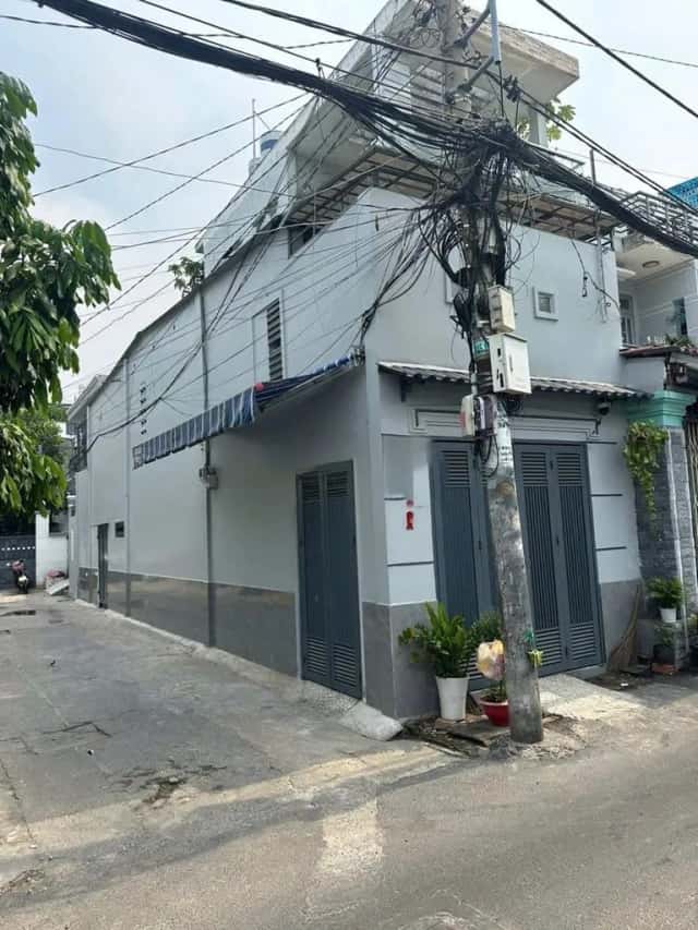 Cho thuê nhà mặt tiền Đường Số 9 Gò Vấp, TP.HCM – 2 phòng ngủ, giá 12 triệu Cho thuê nhà mặt tiền Đường Số 9 Gò Vấp, TP.HCM – 2 phòng ngủ, giá 12 triệu