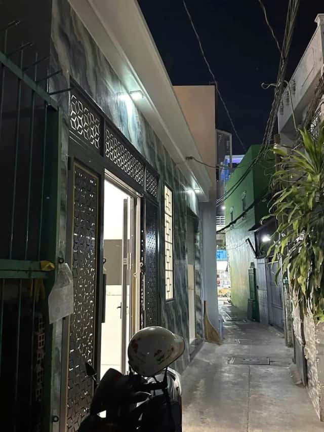 Bán nhà hẻm Bông Sao Quận 8, TP.HCM – 5 phòng ngủ, giá 7.3 tỷ Bán nhà hẻm Bông Sao Quận 8, TP.HCM – 5 phòng ngủ, giá 7.3 tỷ