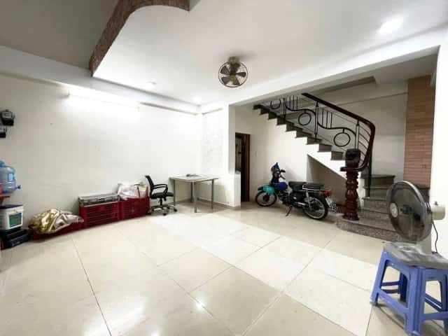 Cho thuê nhà hẻm Quận 12, TP.HCM – 3 phòng ngủ, giá 9 triệu Cho thuê nhà hẻm Quận 12, TP.HCM – 3 phòng ngủ, giá 9 triệu