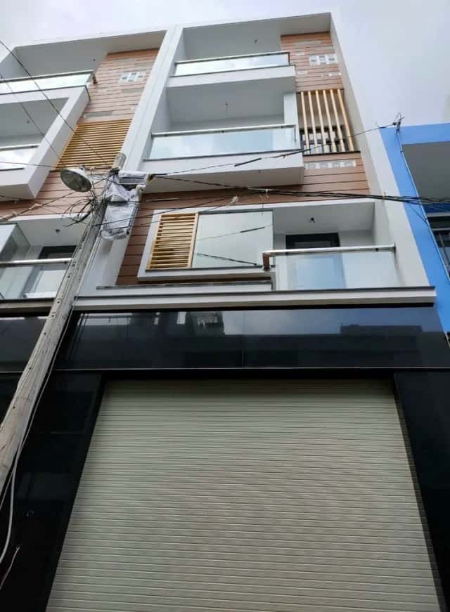 Cho thuê nhà mặt tiền Đường Út Tịch Quận Tân Bình, TP.HCM – 5 phòng ngủ, giá 24 triệu