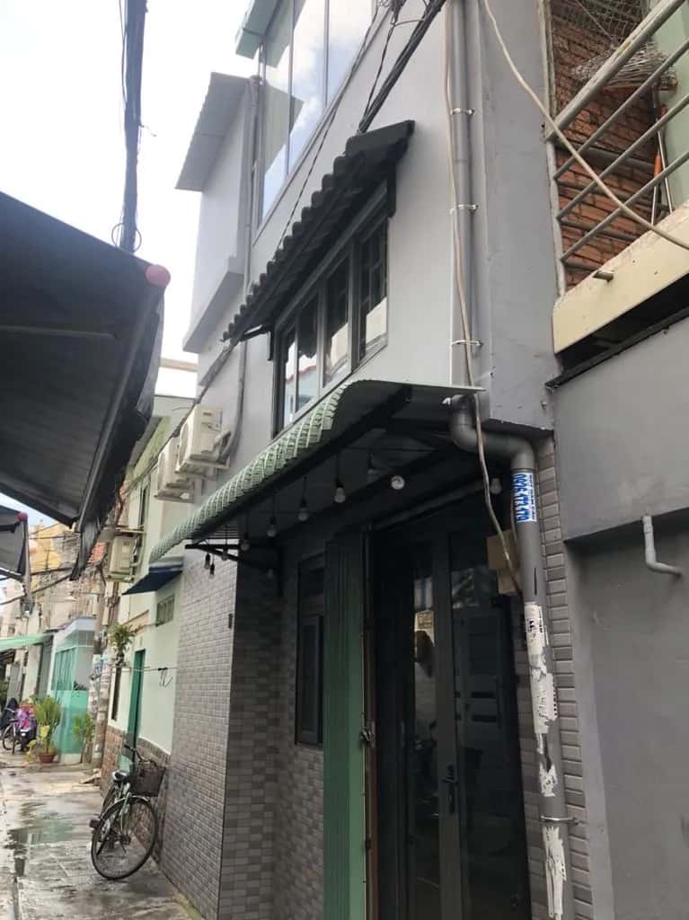 Cho thuê nhà hẻm Ông Ích Khiêm Quận 11, TP.HCM – 2 phòng ngủ, giá 8 triệu