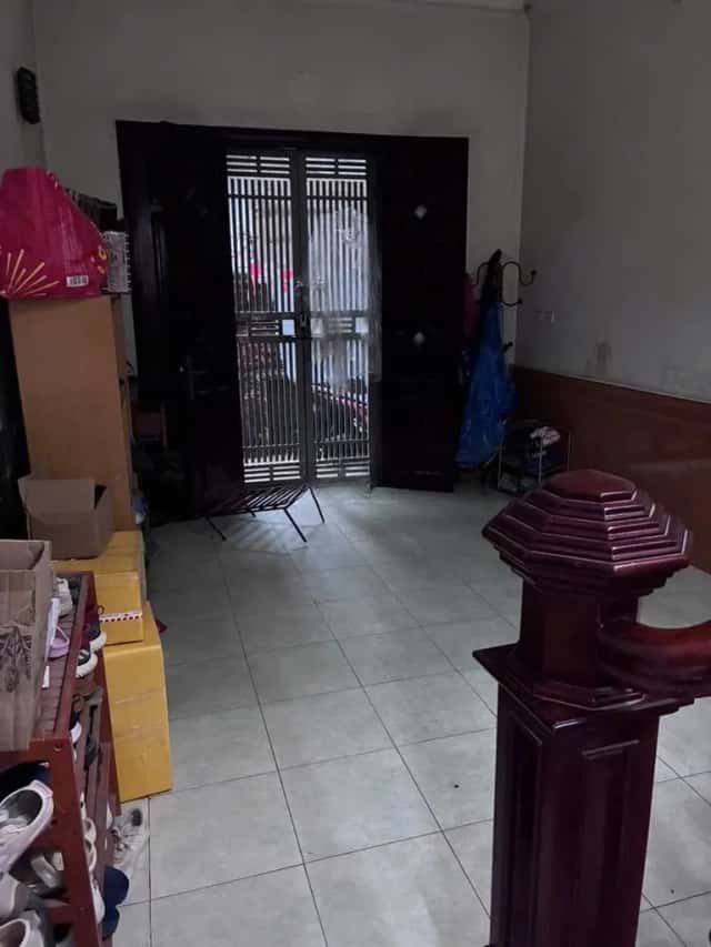 Cho thuê phòng trọ Trần Bình Phu Dien, Ha Noi – 1 phòng ngủ, giá 2.5 triệu